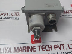 Danfoss Kps 33 Pressure Control Switch 220V