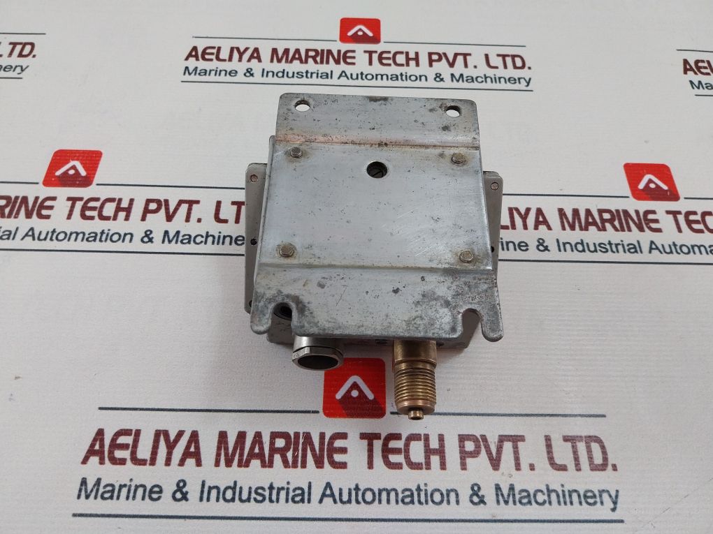 Danfoss Kps 35 Pressure Switch 12W 220V