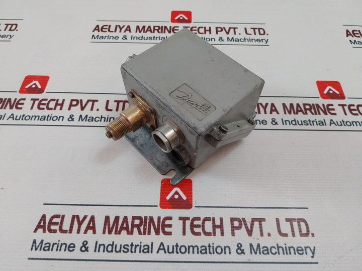 Danfoss Kps 35 Pressure Switch 12W 220V