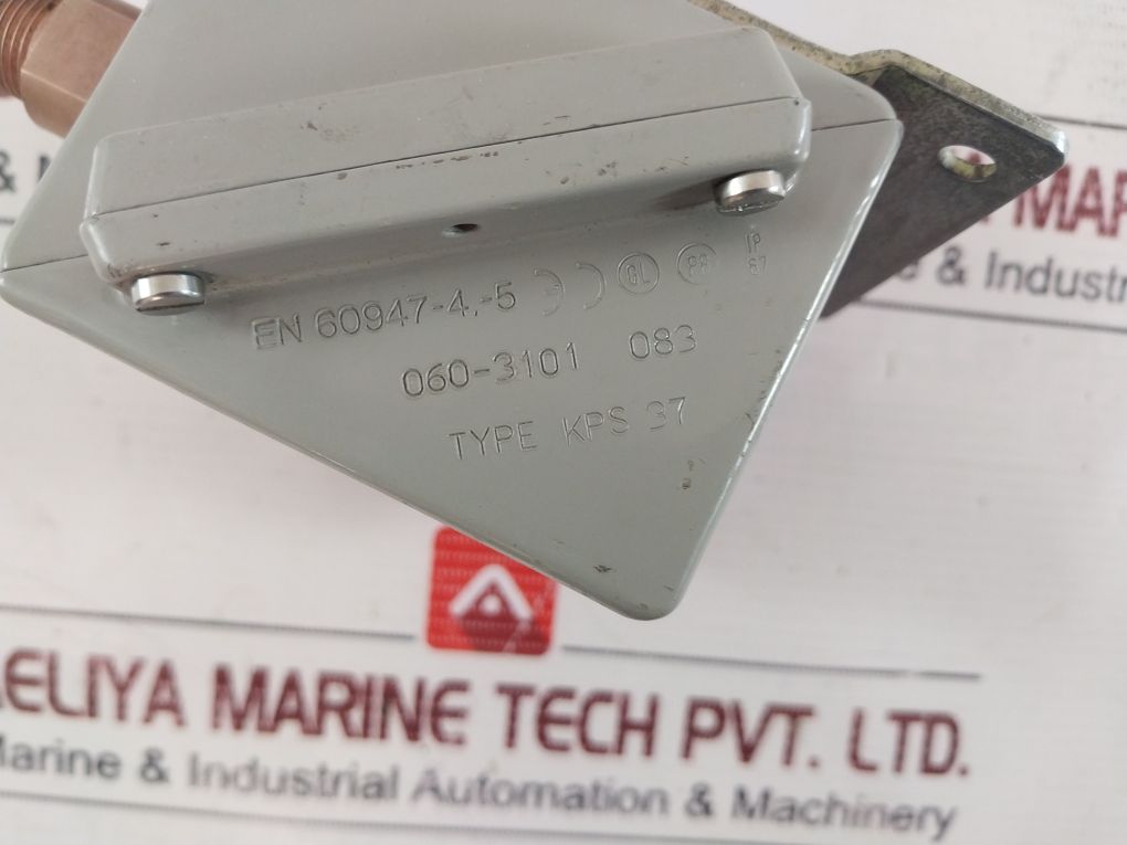 Danfoss Kps 37 Pressure Switch 0.6-1.8 Mpa 10-35 Psi