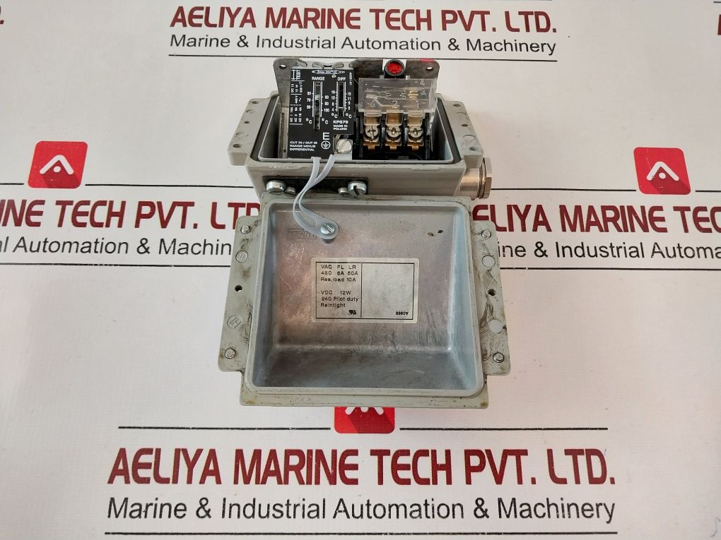 Danfoss Kps 79 Thermostat/Temperature Switch 060L3121