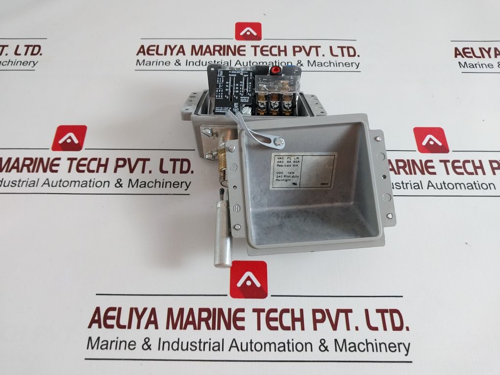 Danfoss Kps 79 Thermostat/Temperature Switch 060L3121 