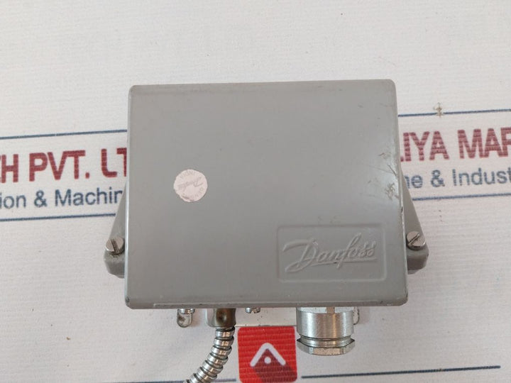 Danfoss Kps 81 Temperature Switch Thermostat 060L3106
