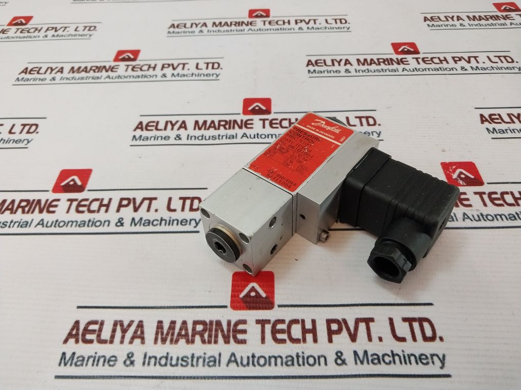 Danfoss Mbc 5100 Pressure Control Switch 150Bar Ip65