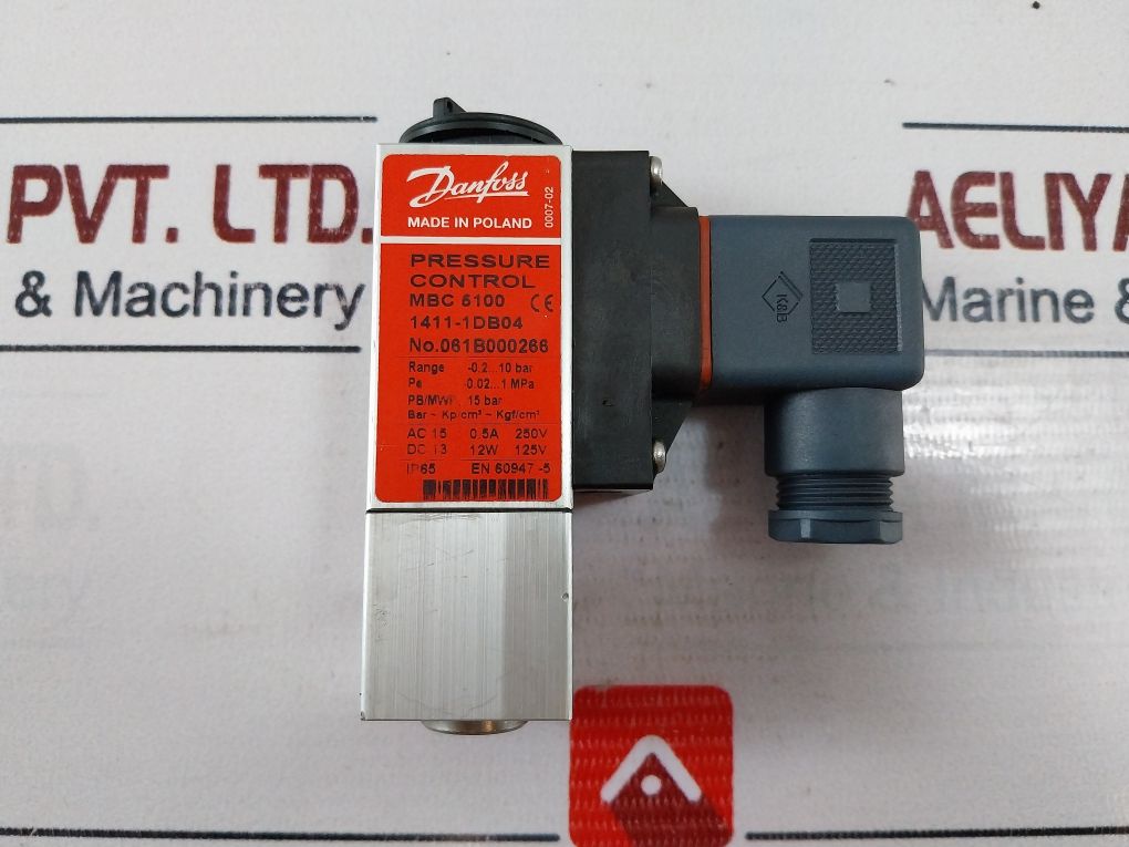 Danfoss Mbc 5100 Pressure Control Switch 360.01.98.02. Ip65