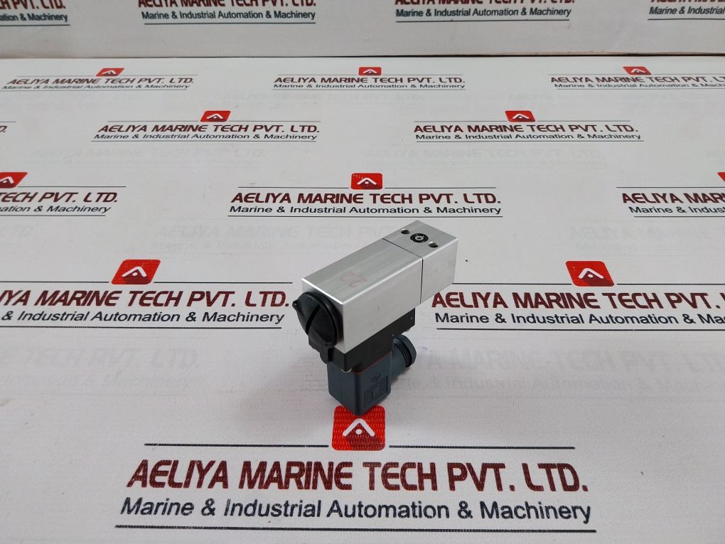 Danfoss Mbc 5100 Pressure Control Switch 360.01.98.02. Ip65