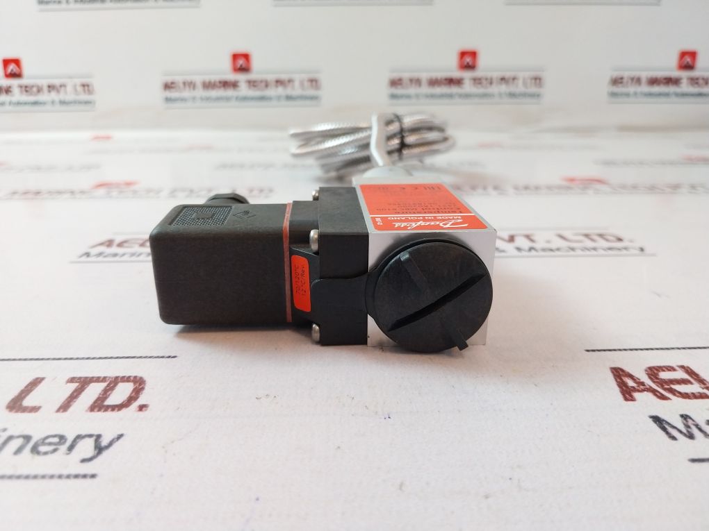 Danfoss Mbc 8100 Temperature Control