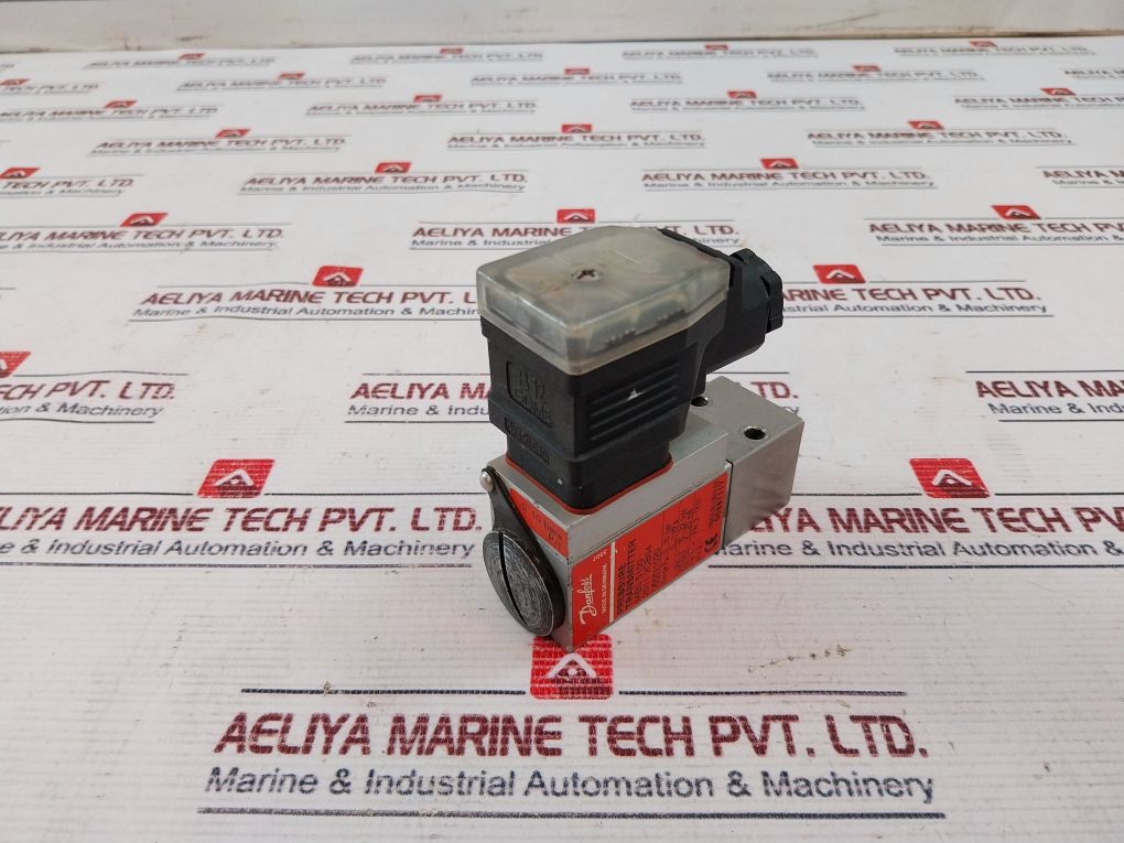 Danfoss Mbs 5100-2011-2Cb04 Pressure Transmitter 10-32Vdc