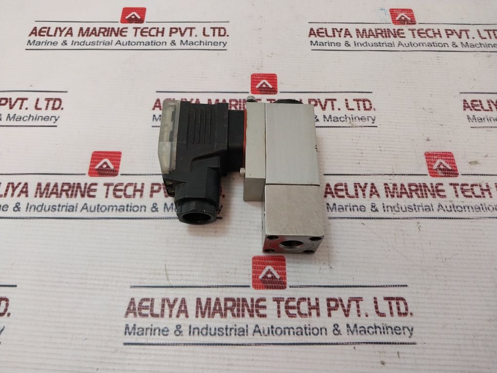 Danfoss Mbs 5100 Pressure Transmitter 2311-2Cb04 10-32Vdc