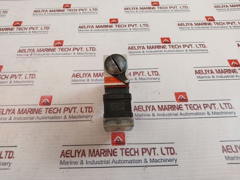 Danfoss Mbs 5150 Pressure Transmitter 060N1125 10-32Vdc