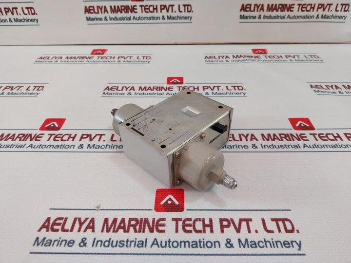 Danfoss Mp 55 Differential Pressure Control 060B0172