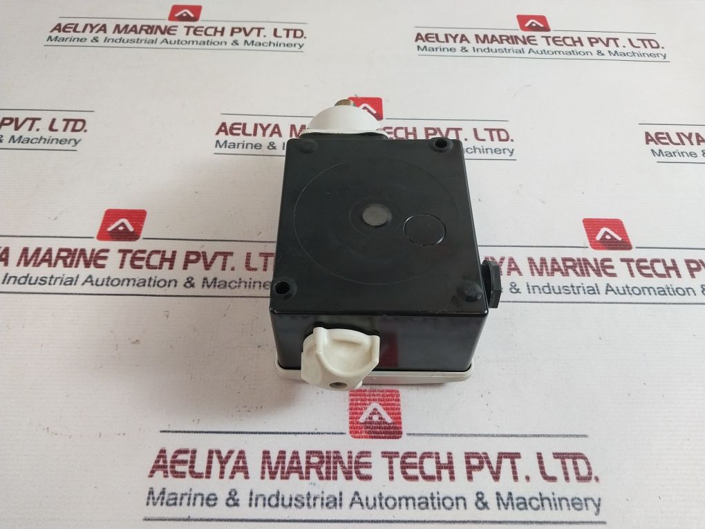 Danfoss Rt121 Pressure Switch Ip66 400V~
