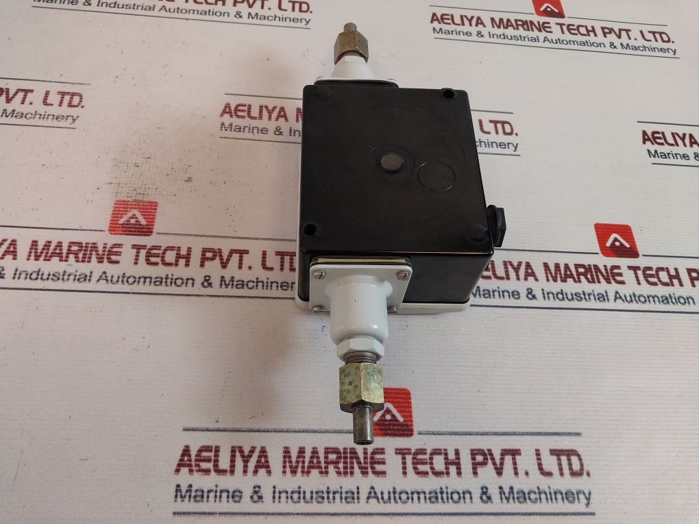 Danfoss Rt260A Differential Pressure Switch 8-86 Psi