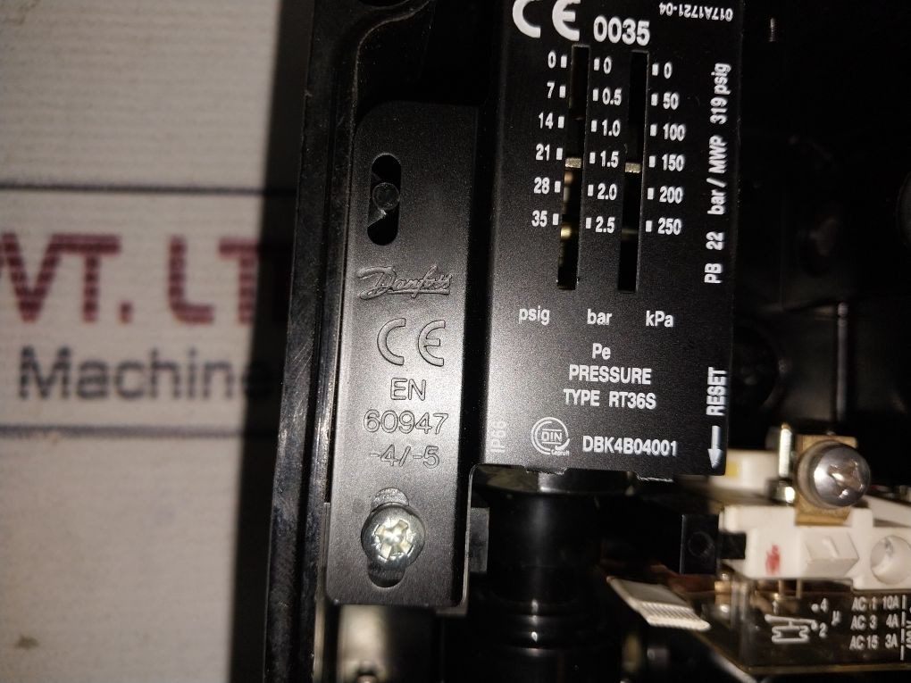 Danfoss Rt36S Pressure Switch 0-2.5 Bar 400V~