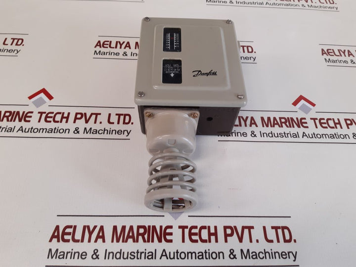 Danfoss Rt 103 Temperature Controller