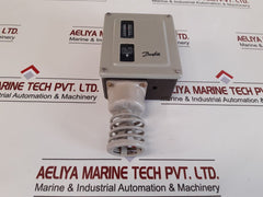 Danfoss Rt 103 Temperature Controller