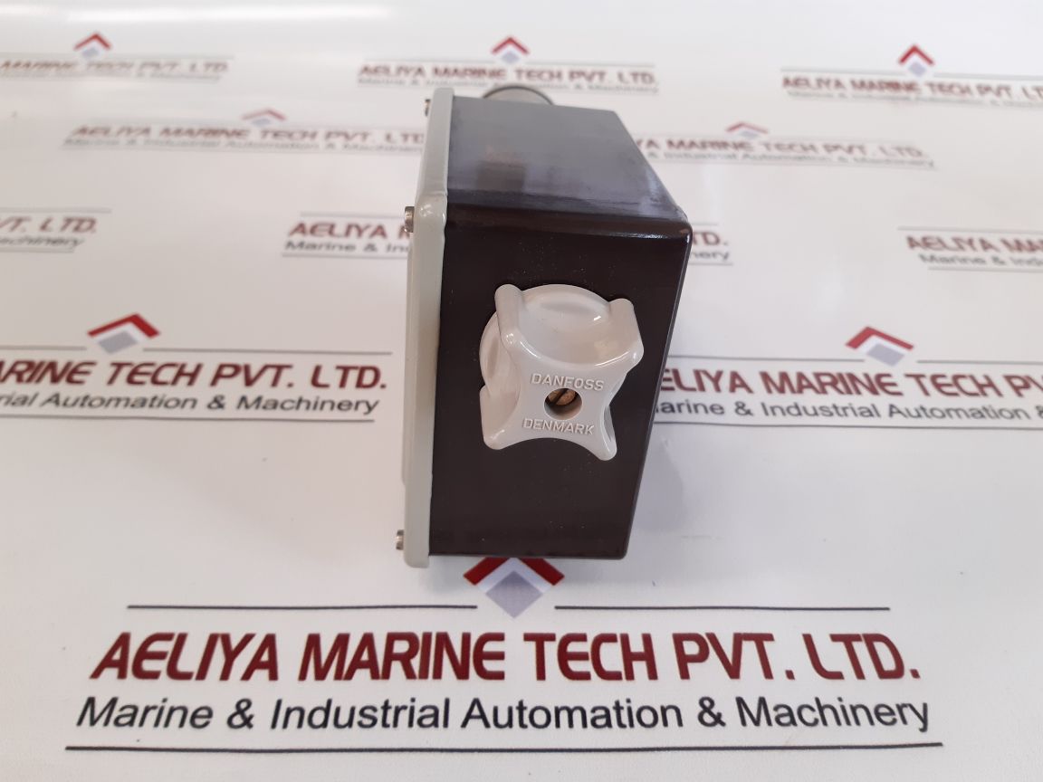 Danfoss Rt 103 Temperature Controller