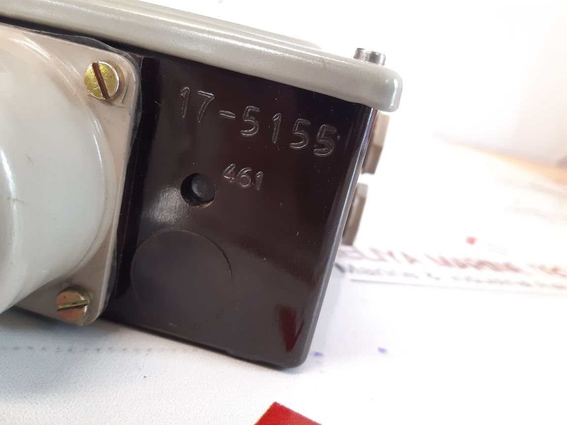 Danfoss Rt 103 Temperature Controller