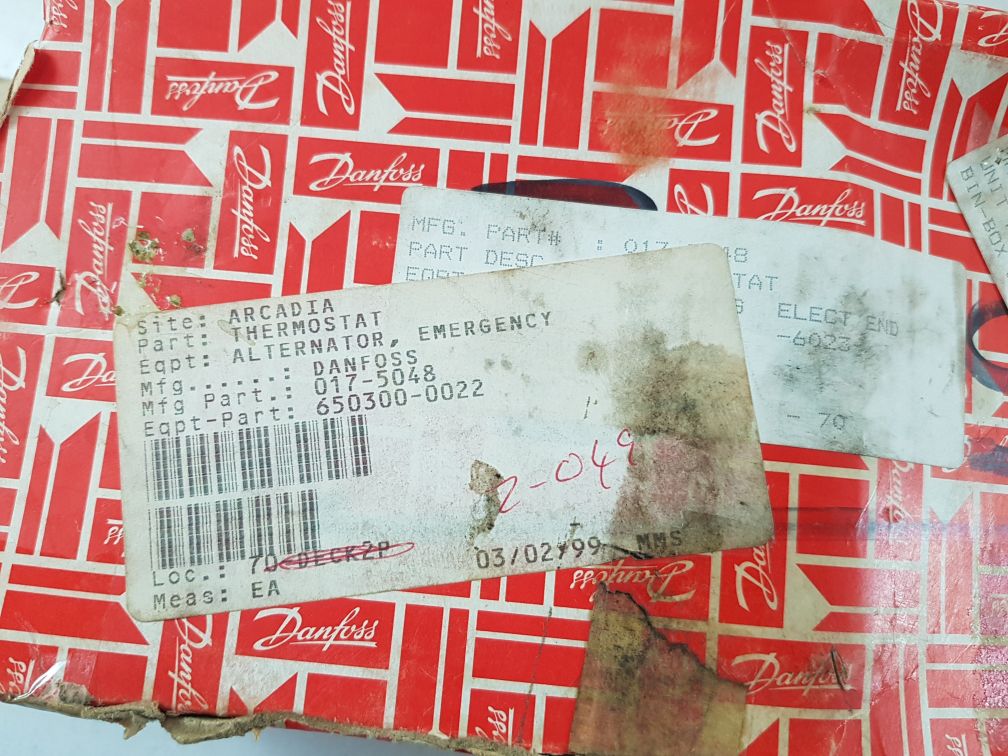 Danfoss Rt 106 Temperature Switch 17-5048
