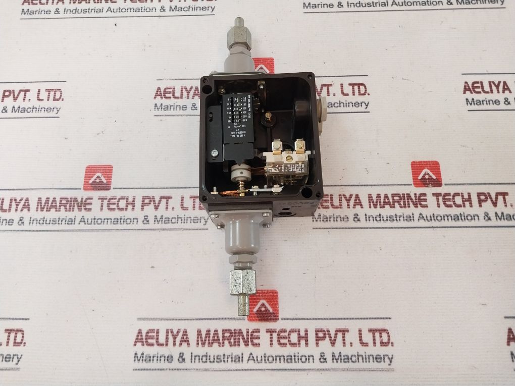 Danfoss Rt 260A Differential Pressure Switch