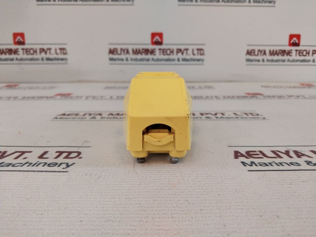 Daniel Woodhead 20054 Field Attachable Gfci In-line Connector