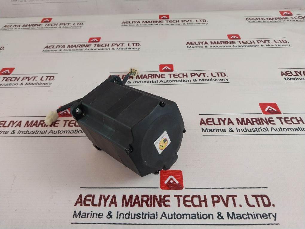Dasa Tech Danq-04Bc1N2 Ac Servo Motor 0.4 Kw