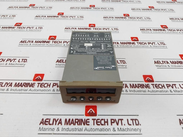 Data Track 224 Digital Panel Meter Tracker 10-28V~ 12-32V