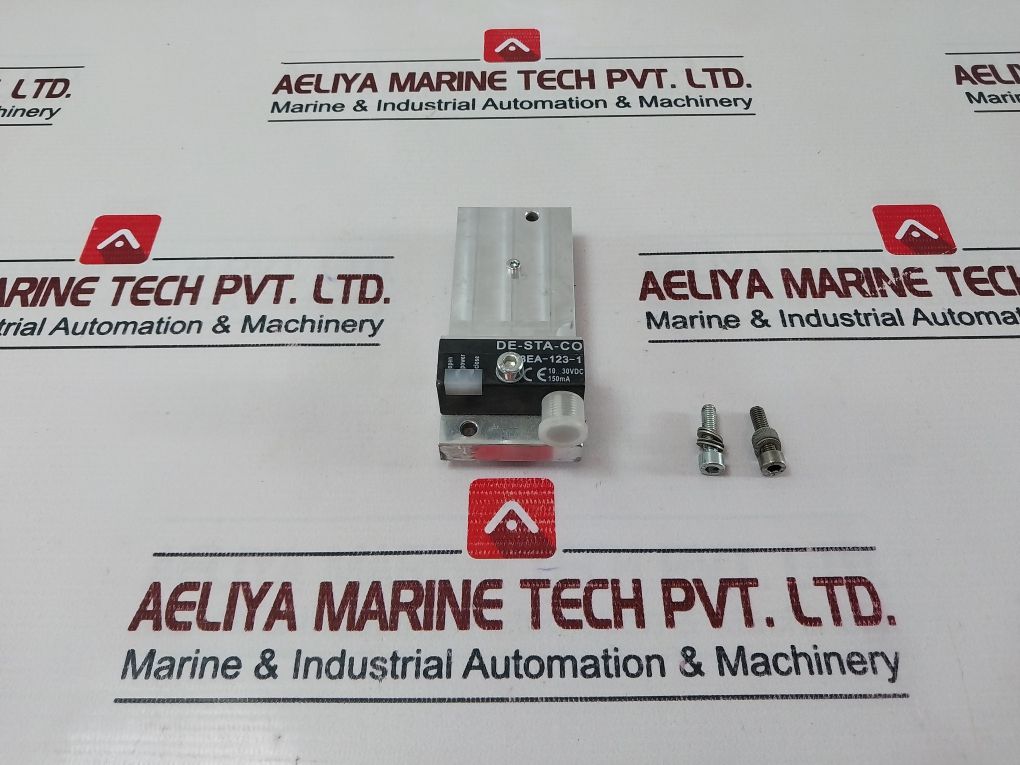 De-sta-co 8Ea-123-1 Pneumatic Clamp
