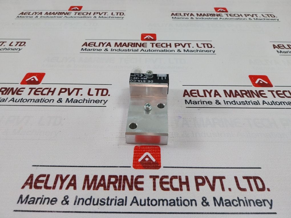 De-sta-co 8Ea-123-1 Pneumatic Clamp 10-30 Vdc