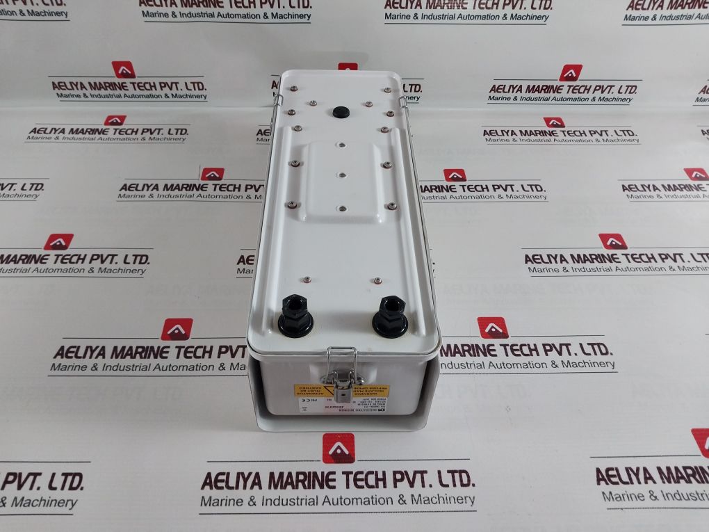 Dedicated Micros Dm/506-701 Camera Housing Dennard 506 110-230V