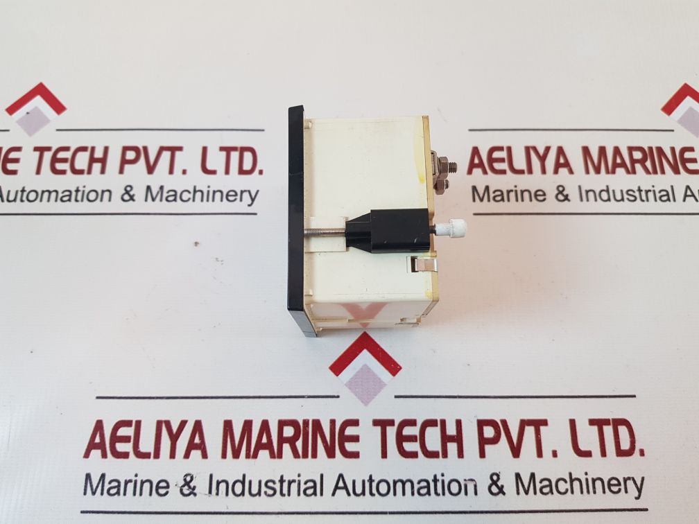 Deif Eq 72P, 30/2.5A Ampere Meter
