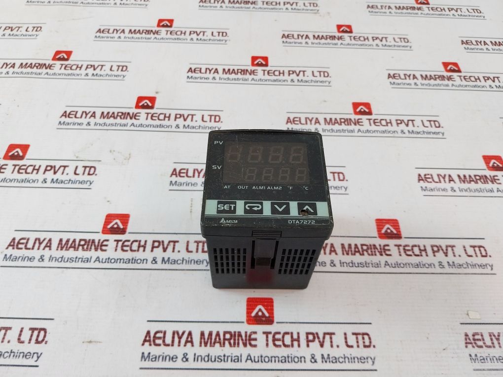 Delta Dta7272R0 Temperature Controller Ac 100~240V 50/60 Hz