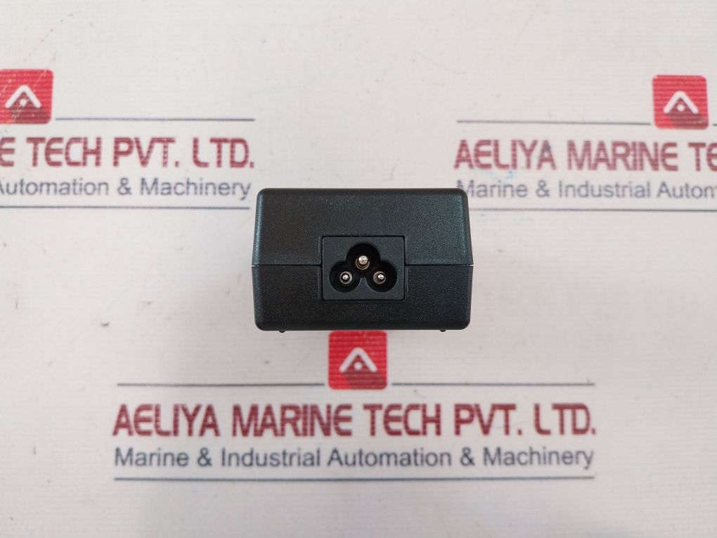 Delta Electronics Tadp-19Ab D Ac/Dc Adapter With Power Cord Set