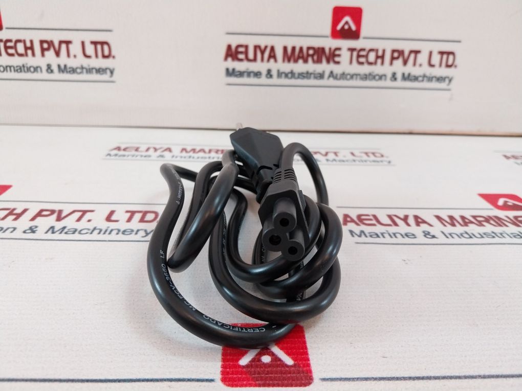 Delta Electronics Tadp-19Ab D Ac/Dc Adapter With Power Cord Set