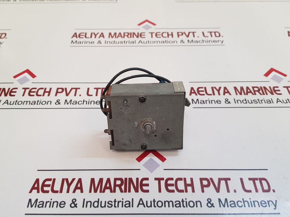 Deltrol Controls 138 Timer Motor 120 Vac 20 Amps 50/60 Hz