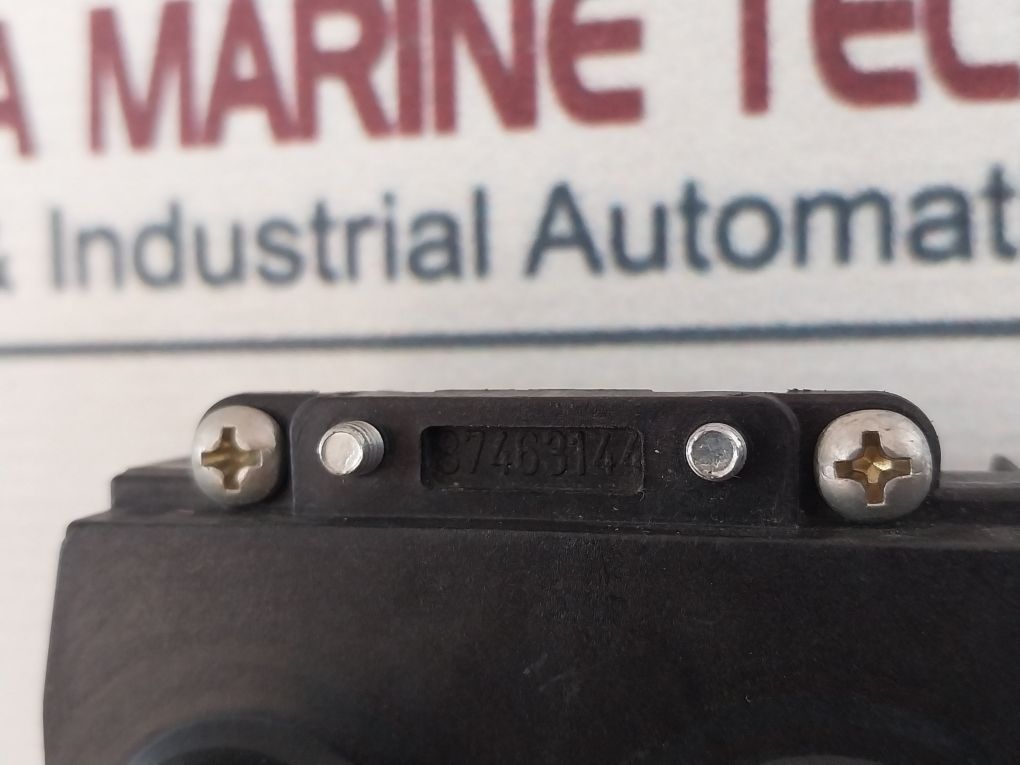 Demag 772 188 44 Components Contactor