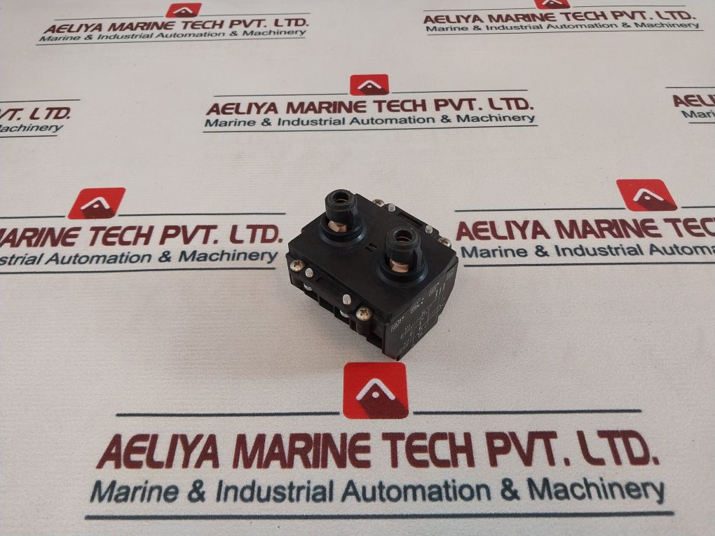 Demag 772 188 44 Components Contactor