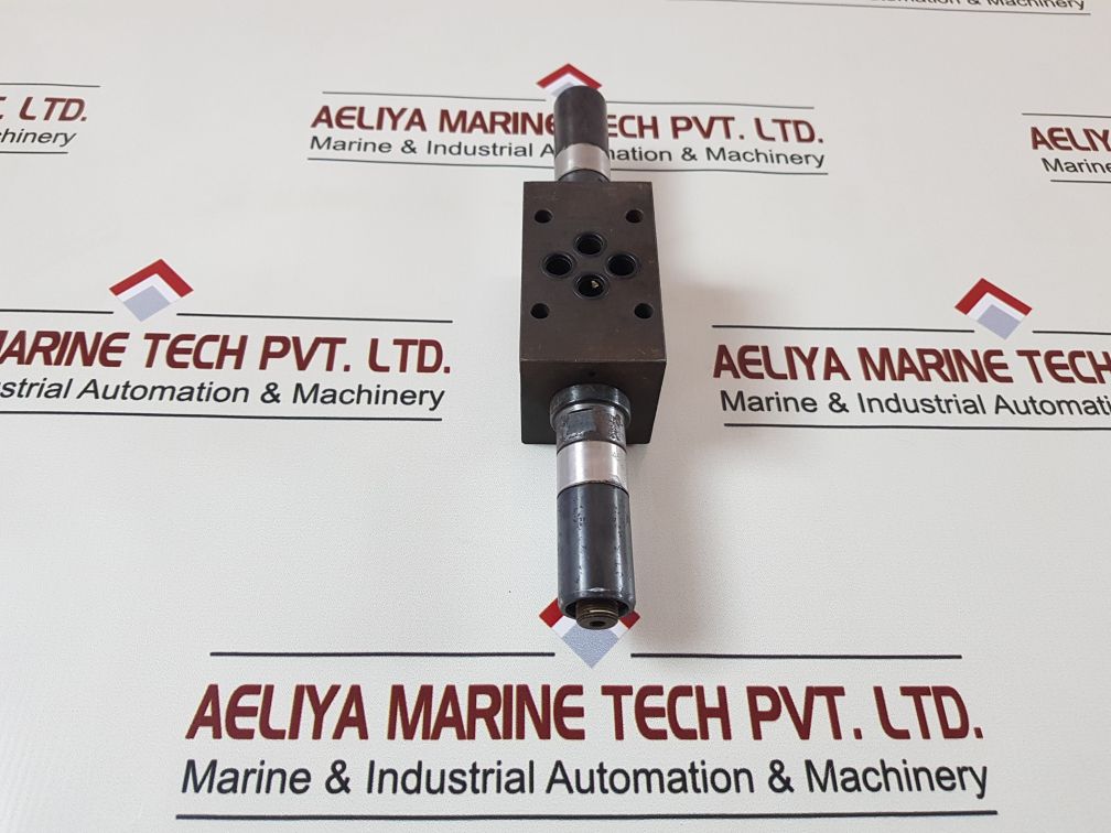 Denison 4D01 3751 0902 Solenoid Directional Control Valve B1G03