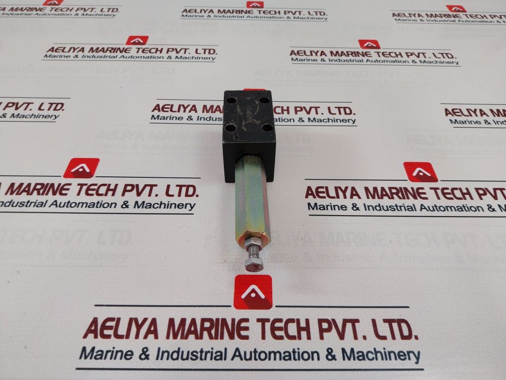 Denison Hydraulic 4D01 4/2 Directional Valve 12-8017-00384