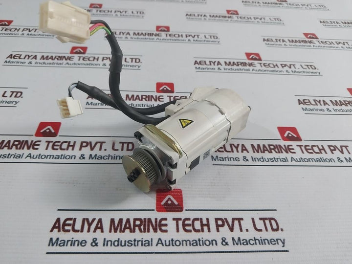 Denso 410622-1610 Msma8A2T5U2 Servo Motor