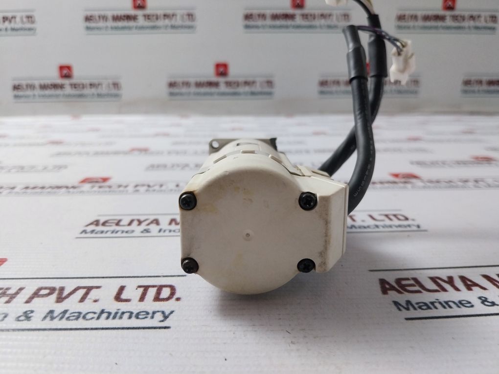 Denso 410622-1610 Servo Motor Msma8A2T5U2