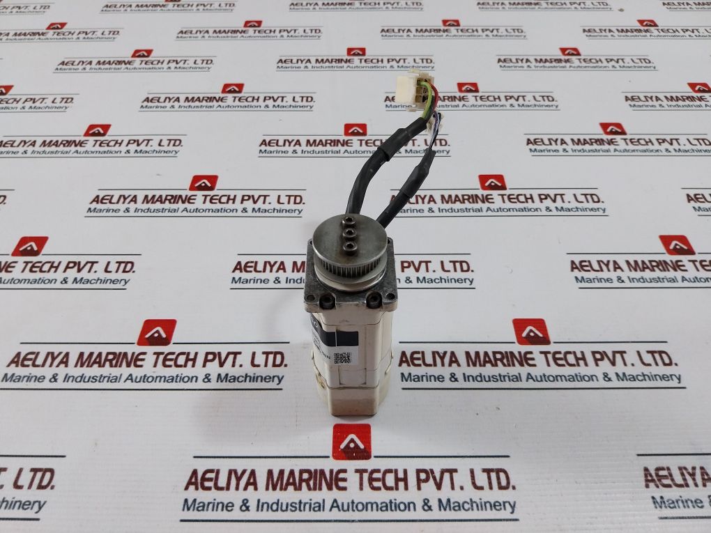 Denso 410622-1610 Servo Motor Msma8A2T5U2, 04H03