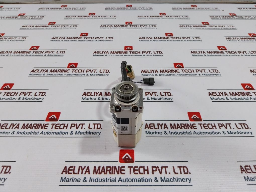 Denso 410622-1620 Servo Motor 03H08 Msma5Azt2U2