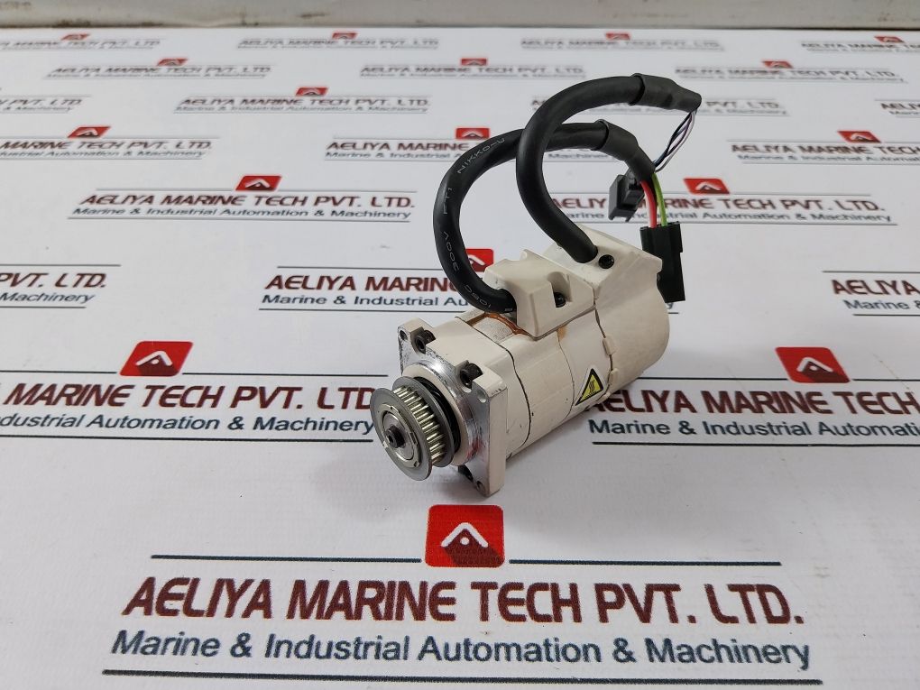 Denso 410622-1620 Servo Motor 09H27, Msma5Azt2U2