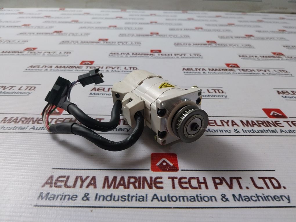 Denso Msma5Azt2U2 Servo Motor 410622-1620