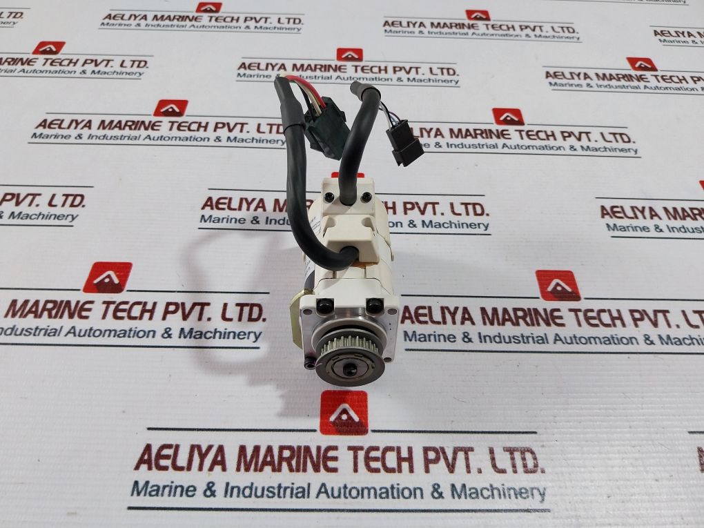 Denso Msma5Azt2U2 Servo Motor 410622-1620 04H03