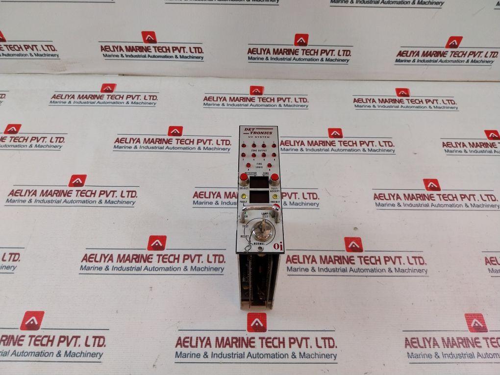 Det-tronics R7404 Uv Controller 10-38 Vdc
