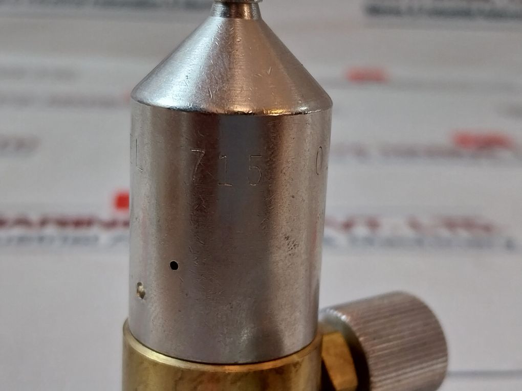 Detcon 943-090005-510 Regulator Fixed Flow Rate 500 Ml