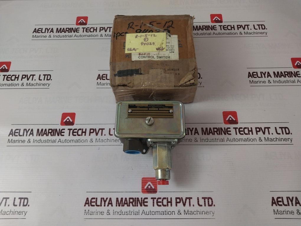 Detroit Switch 222-10