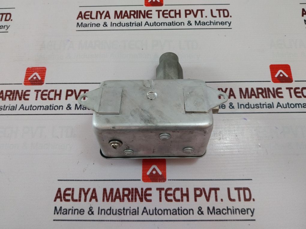 Detroit Switch 223 Temperature Control Switch 223875Cb3